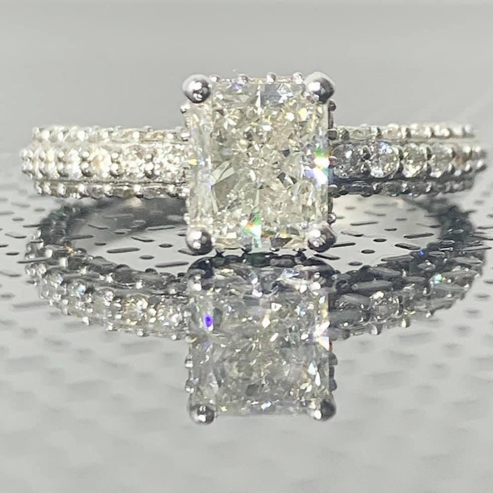 14k Radiant Hidden Halo 3D Pave Ring
